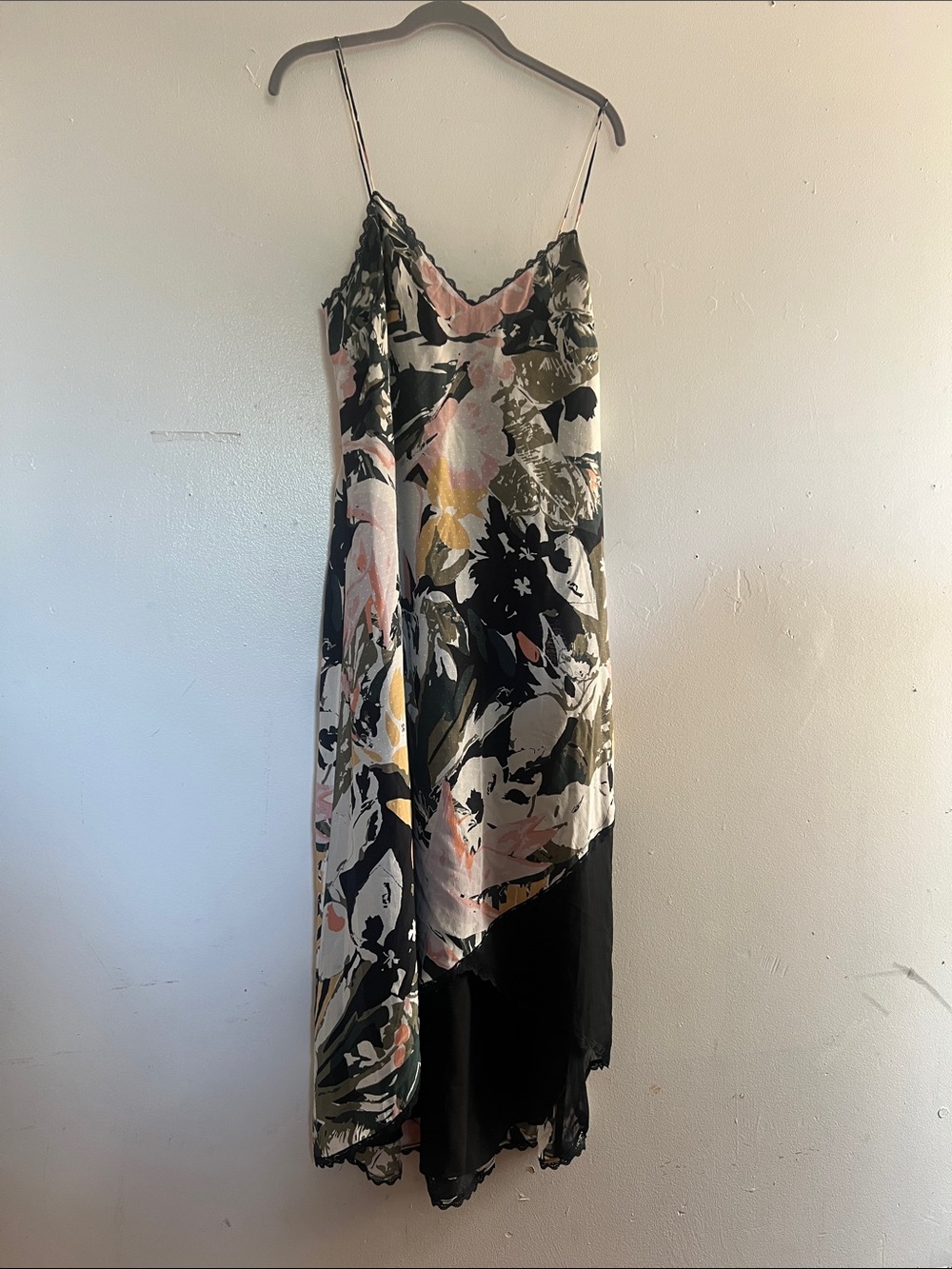CLUB MONACO KITTRICK SILK SLIP FLORAL DRESS SIZE 6